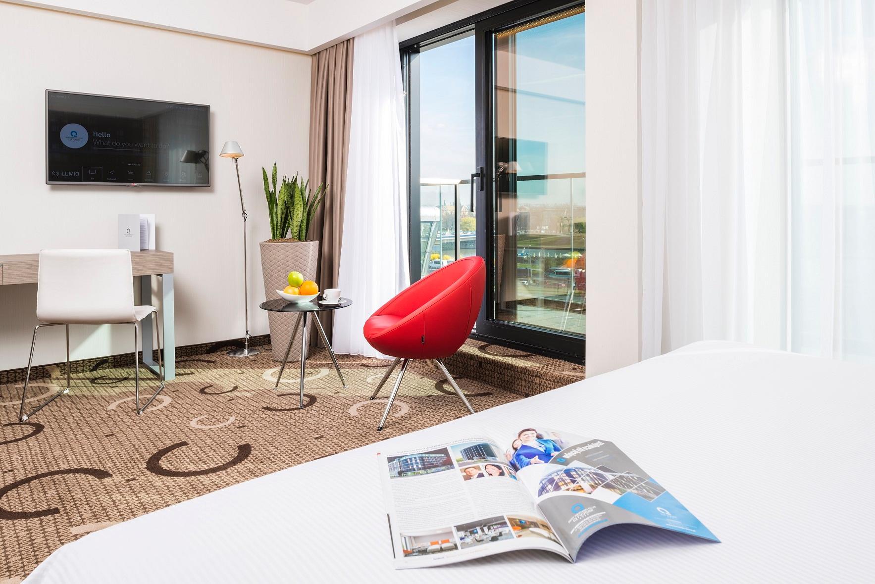 Q Hotel Plus คราคูฟ ภายนอก รูปภาพ