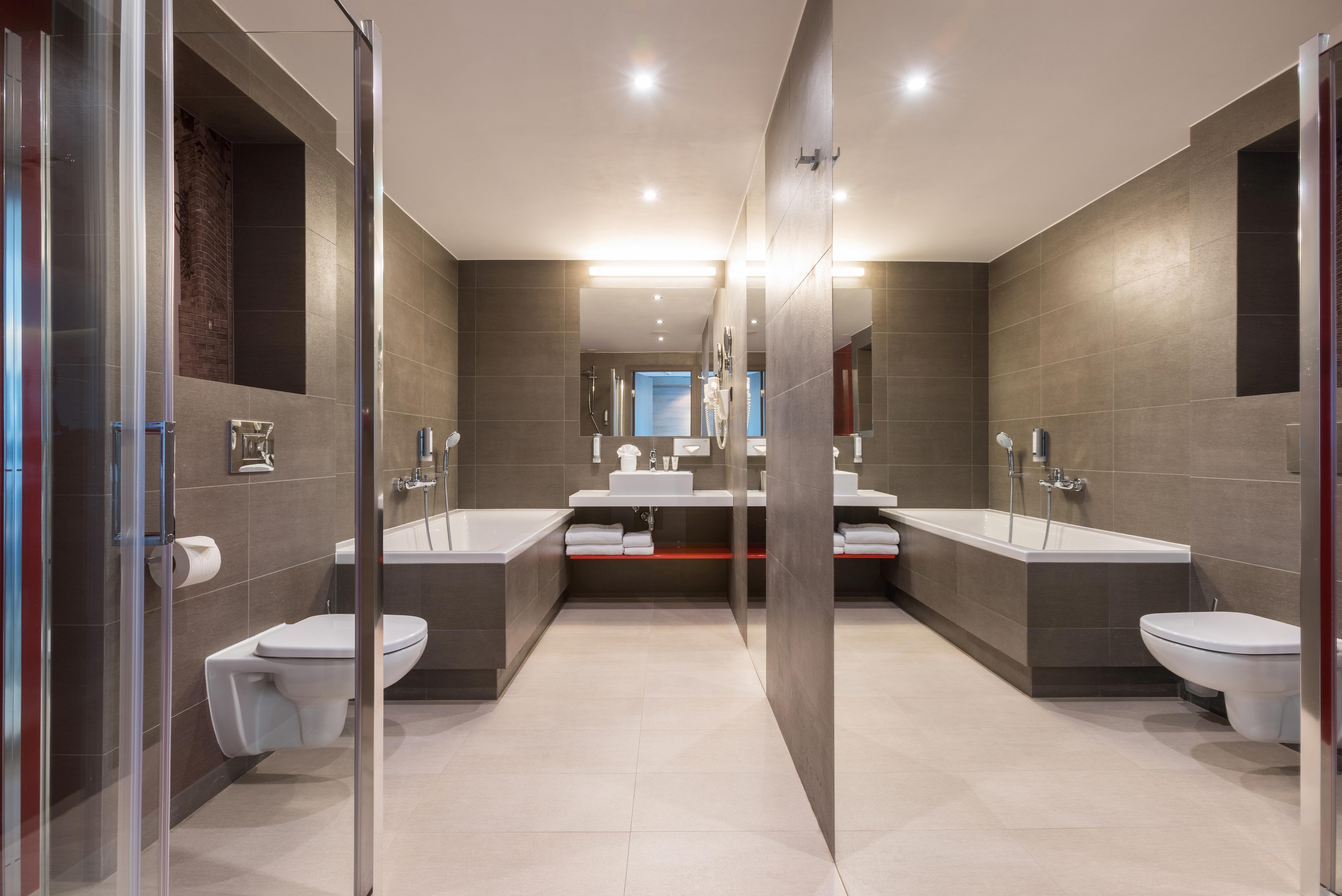 Q Hotel Plus คราคูฟ ภายนอก รูปภาพ