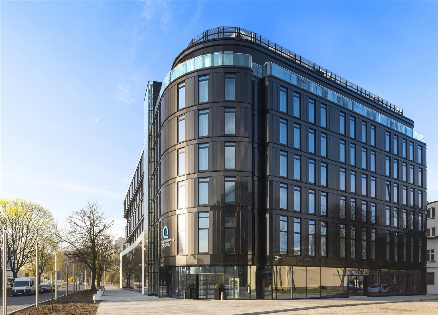 Q Hotel Plus คราคูฟ ภายนอก รูปภาพ
