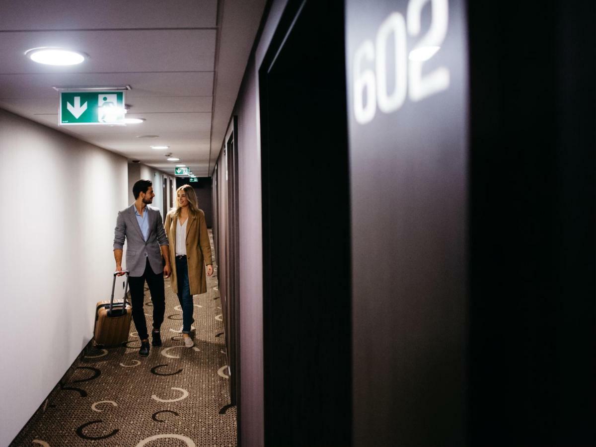 Q Hotel Plus คราคูฟ ภายนอก รูปภาพ
